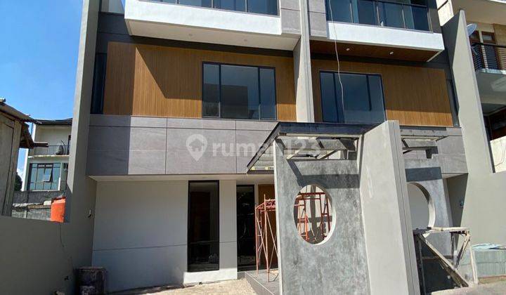 Dijual Rumah Mewah Siap Huni Di Setra Duta Bandung 1