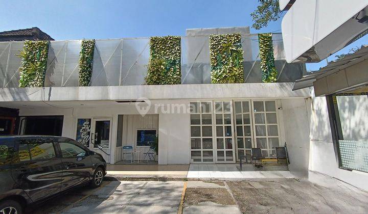 Disewakan Ruang Usaha 119 m2 SHM Riau, Bandung 1