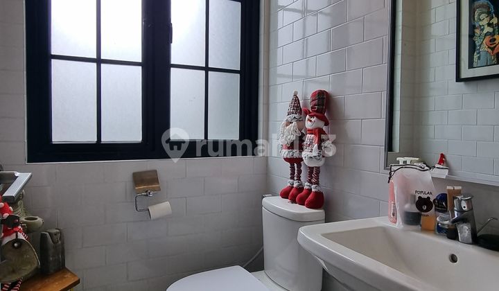 Rumah Cipete, Jakarta Selatan Furnished ada Kolam Renang 2
