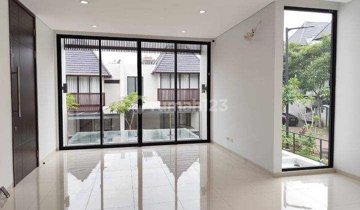 Sewa Rumah Serenia Hills Lebak Bulus 3 Lantai Shm Baru 1