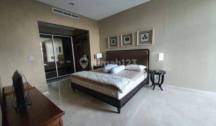 Apartemen Essence Darmawangsa 3 Kamar Tidur Bagus Furnished 1