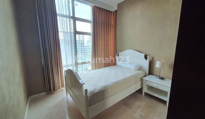 Apartemen Essence Darmawangsa 3 Kamar Tidur Bagus Furnished 2