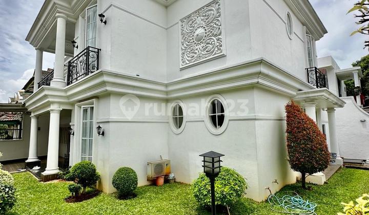 House in Bintaro Sector 9, Hook Position, 4 Car Garage