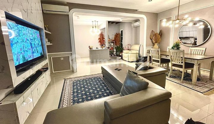 Rumah Serenia Hills Lebak Bulus Jakarta Selatan Dekat Stasiun MRT