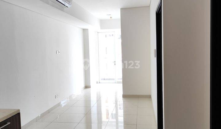 Jual Apartemen Aspen Residences 2 Kamar Tidur Baru Semi Furnished 1