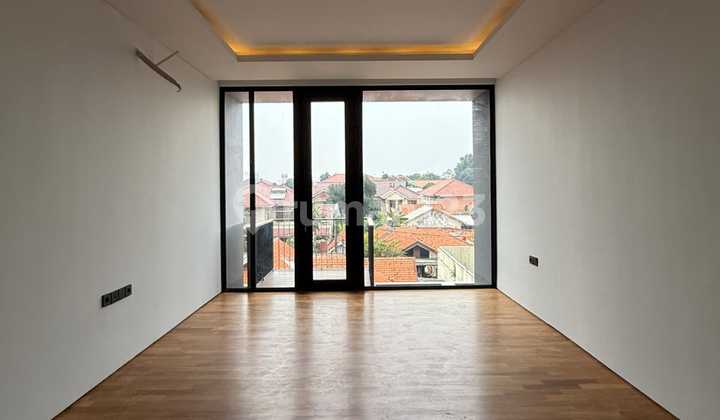 Rumah Brand New di Kemang Dalam, Jakarta Selatan Ada Kolam Renang 2