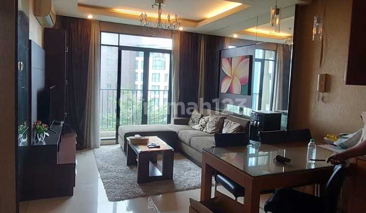 Apartemen Hampton Park Dekat Jakarta Intercultural School 1
