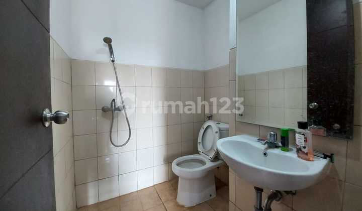 Apartment Aspen Residence 2 BR Bagus Furnished 2