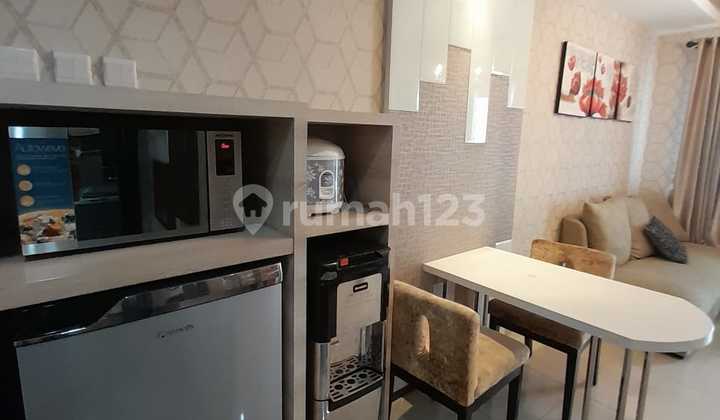 Apartment Aspen Residence 2 BR Bagus Furnished