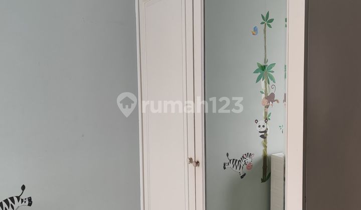 Apartment Aspen Residence 3 BR Bagus Furnished 2