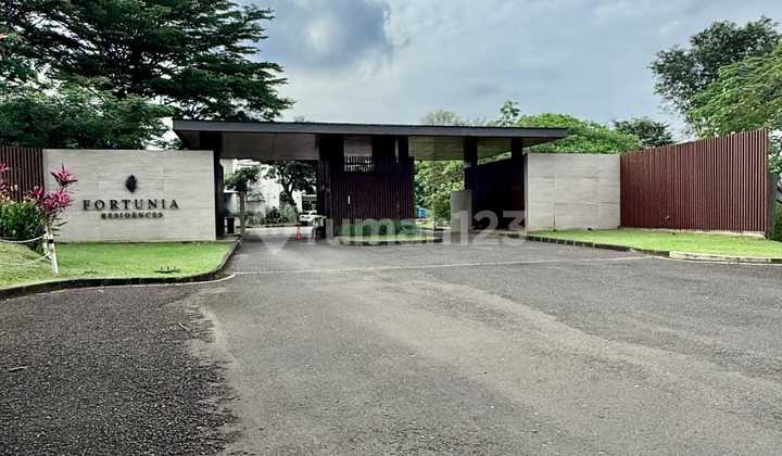 Land Within the Fortuna Residence Complex, Pondok Cabe