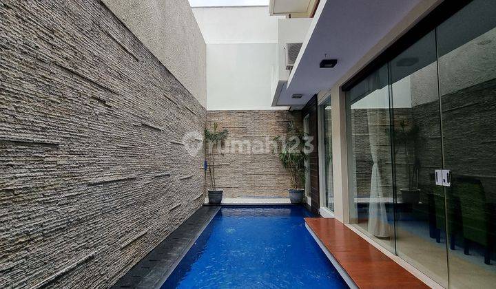 Dijual Townhouse Di Kemang Jakarta Selatan Ada Kolam Renang 1