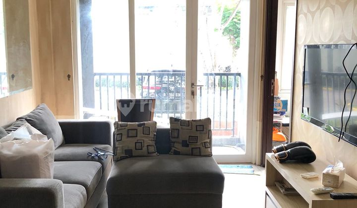 Apartment Aspen Residence 2 BR Furnished Dekat MRT