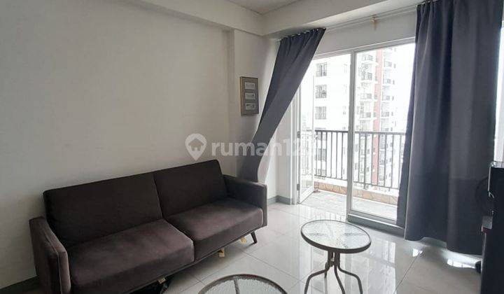 Apartment 3 BR Aspen Residences Bagus Furnished Dekat MRT 2