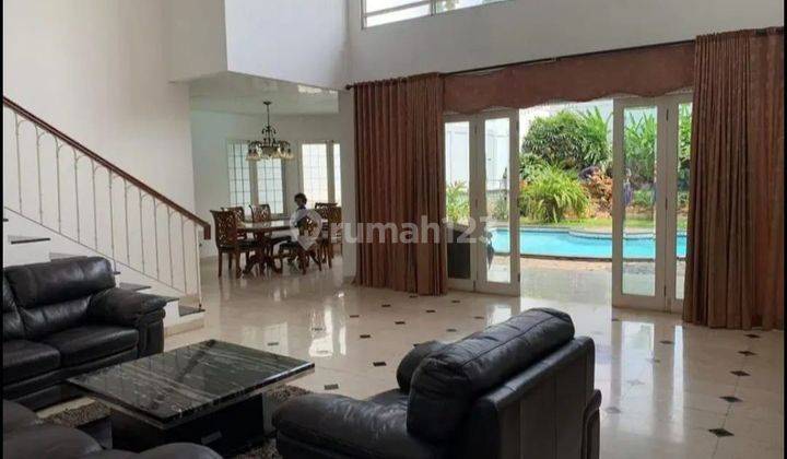 Dijual Rumah Mewah Ada Kolam Renang di Komplek Habibie, Cimanggis, Depok 2