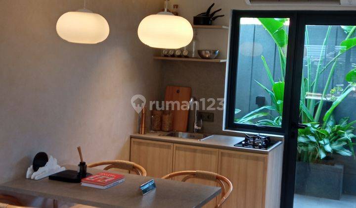 Rumah Minimalis Modern 2 Lantai di Cosmopolis Lippo Cikarang Mulai 5005 Juta  2