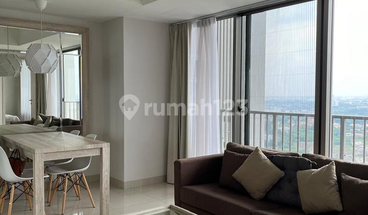 Disewakan Apartemen 3Br Full Furnish Lantai 25 di Orange County Lippo Cikarang - Luas 96M² Siap Huni! 2