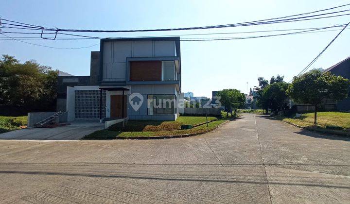 Di Jual Rumah Baru Hook, Gaya Industrial 2 Lantai Letak Strategis, Akses Mudah di Pusat Kota Cikarang 2