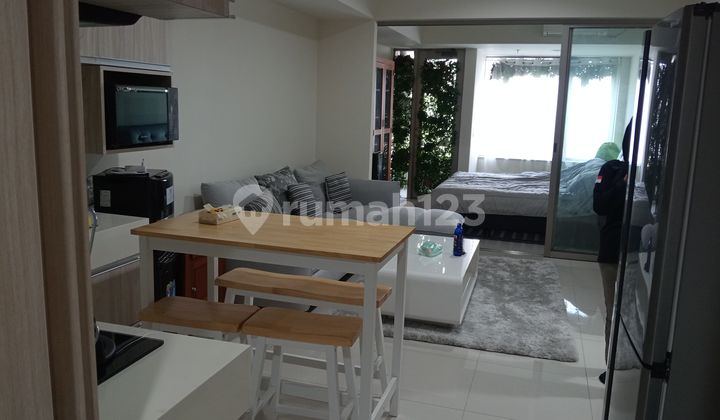 For Rent 1BR Apartment 55 m² Orange County Lippo Cikarang 100 Million/Year, Negotiable! For Rent 1BR Apartment 55 m² Orange County Lippo Cikarang 100 Million/Year, Negotiable!