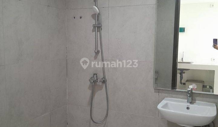 Dijual Apartemen Studio Luas 25 m², Chadstone Cikarang , Hanya 250 Juta! 2