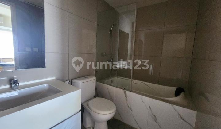 Disewa Apartemen 2BR 66 m² Orange County Lippo Cikarang 125 Juta/Tahun 2