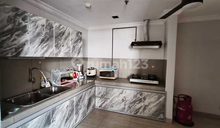 Sewa Apartemen 2BR 75 m² Crown Lippo Cikarang Full Furnish 95 Juta/Tahun! 1
