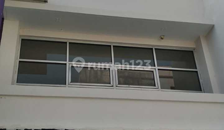 Dijual Cepat Ruko Ventura Lippo Cikarang, 2 Lantai, Hanya 800 Juta! Dijual Cepat Ruko Ventura Lippo Cikarang, 2 Lantai, Hanya 800 Juta!