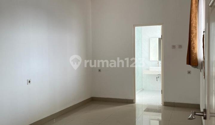 Disewakan Rumah Mewah Cluster Vassa Terrace Lippo Cikarang — Nyaman & Eksklusif! 2