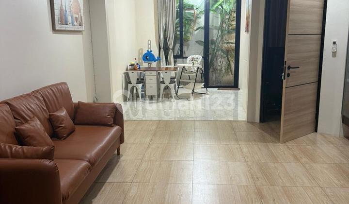 Best Deal! Sewa Rumah di Uptown Lippo Cikarang Full Furnish 2