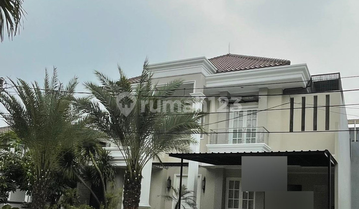 Disewakan Rumah Mewah Full Furnished di Cluster Taman Simpruk Lippo Cikarang Disewakan Rumah Mewah Full Furnished di Cluster Taman Simpruk Lippo Cikarang