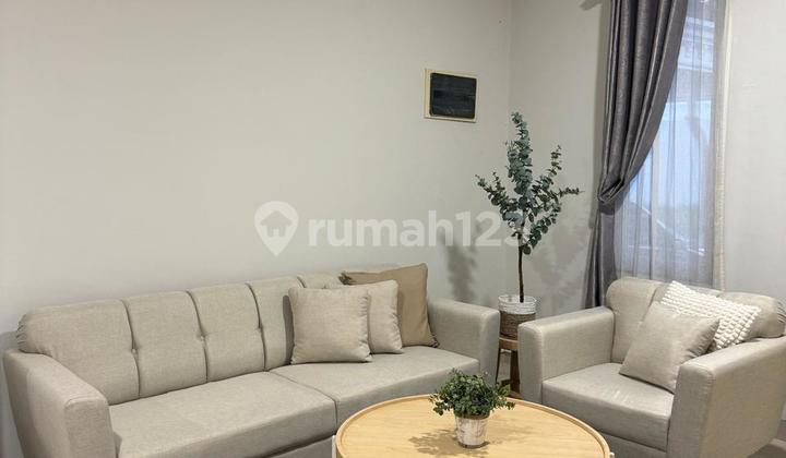 Disewakan Rumah di Cluster Vassa Lippo Cikarang | Full Furnish 2 Lantai 2