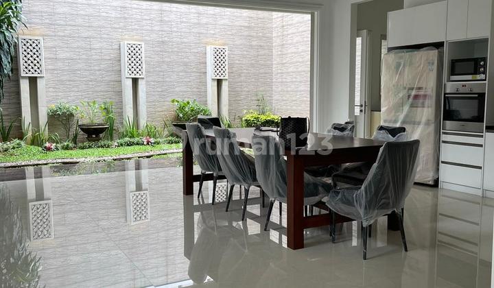 For Rent Luxury House Fully Furnished in Taman Simpruk Cluster Lippo Cikarang 2