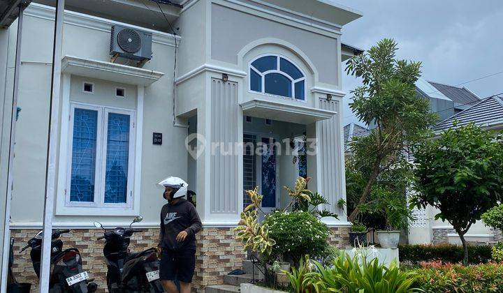 Rumah Bagus Furnished Cluster Lumin Park Padang 1