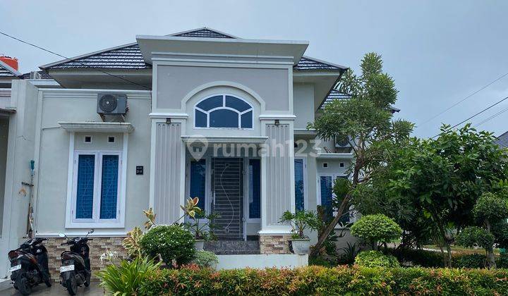 Rumah Bagus Furnished Cluster Lumin Park Padang 2