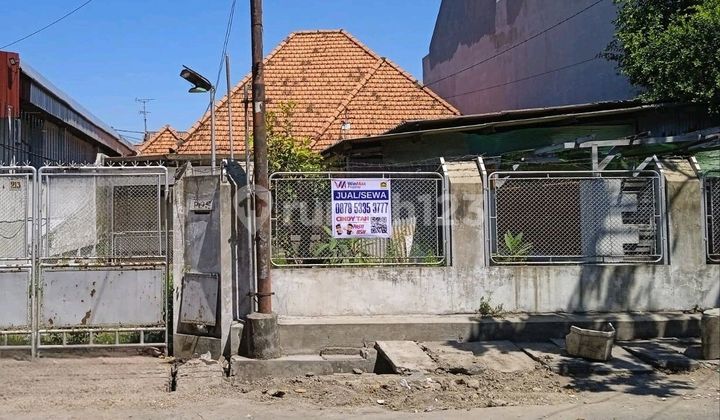 Strategis Rumah Lama Pandegiling Jual Sewa Surabaya Pusat