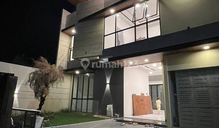 Dijual Rumah Mewah Baru Kertajaya Indah Surbaya Timur 1