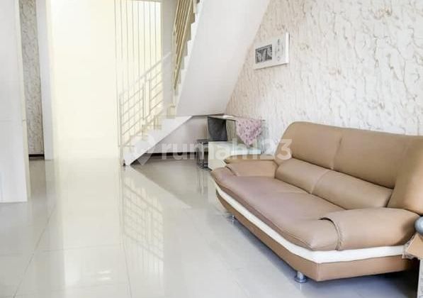 Rumah Siap Huni Sudah Renovasi Pakuwon City Surabaya Timur Rumah Siap Huni Sudah Renovasi Pakuwon City Surabaya Timur