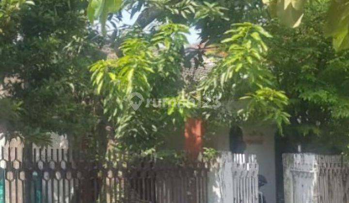 Dijual Rumah Hitung Tanah Griya Kebraon Selatan 1