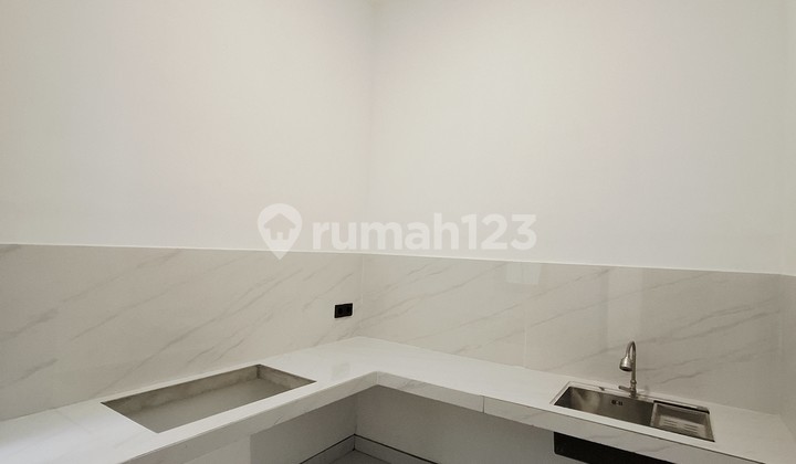 Ready-to-Occupy Minimalist New 2-Story House Near Galaxy Mall East Surabaya 2