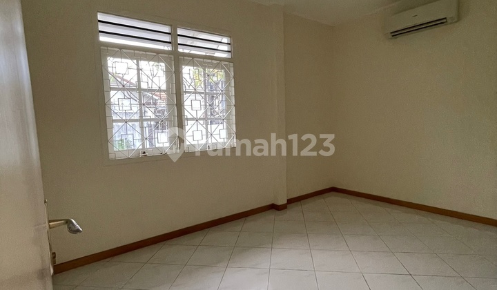 Rumah Siap Huni 1 Lantai Sutorejo Hook Surabaya Timur 2