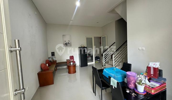 Rumah Siap Huni 2 Lantai Dekat Pakuwon City Surabaya Timur