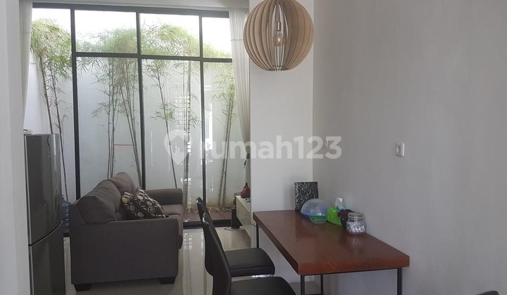 Rumah Araya Siap Huni 2 Lantai Dekat Merr Surabaya Timur