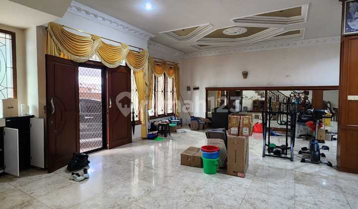 Jual Rumah Bagus 3 1/2 Lantai di Sunter 2