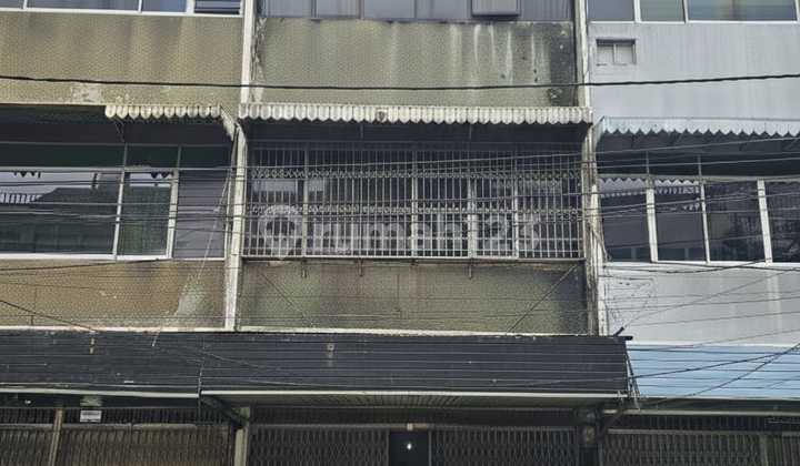 Disewakan Ruko Bagus di Pasar Baru Disewakan Ruko Bagus di Pasar Baru