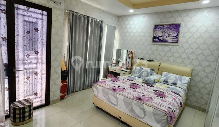 Nice House, Strategic Location in Sunter 2