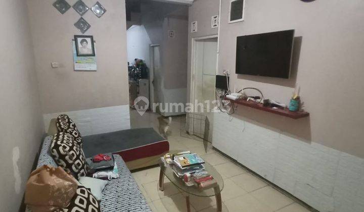 Rumah Bagus Minimalis 2 Lantai Siap Huni Strategis Wiguna Selatan 2