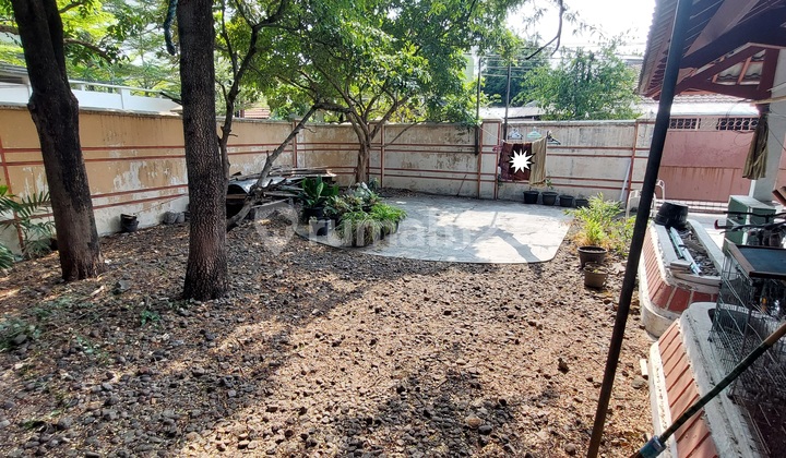 Rumah Luas Di Area Exclusive 2