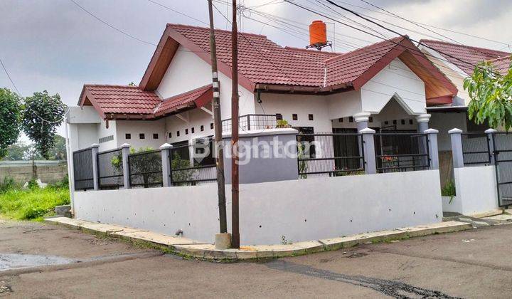 RUMAH SIAP HUNI DAN BAGUS DI TAMAN PAJAJARAN BOGO 1