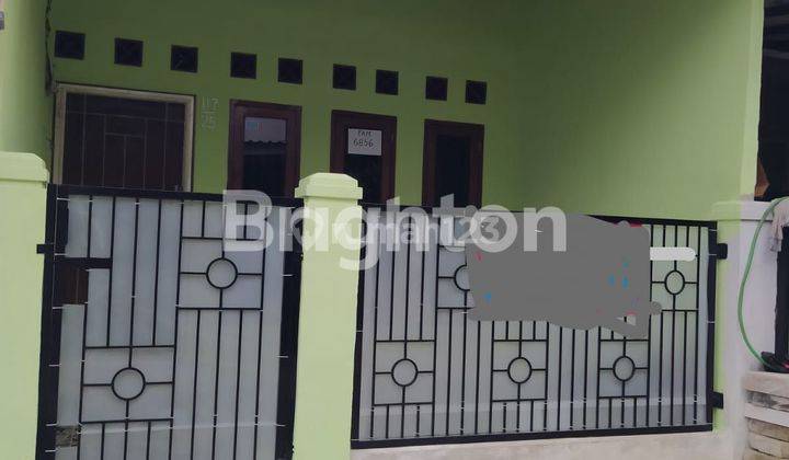 RUMAH SIAP HUNI DI JALAN PINUS GRIYA LOKA BSD  1