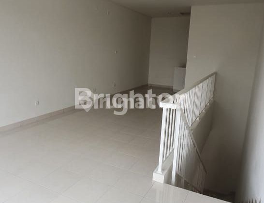 READY-TO-USE SHOPHOUSE FOR BUSINESS IN SAVIA BSD READY-TO-USE SHOPHOUSE FOR BUSINESS IN SAVIA BSD